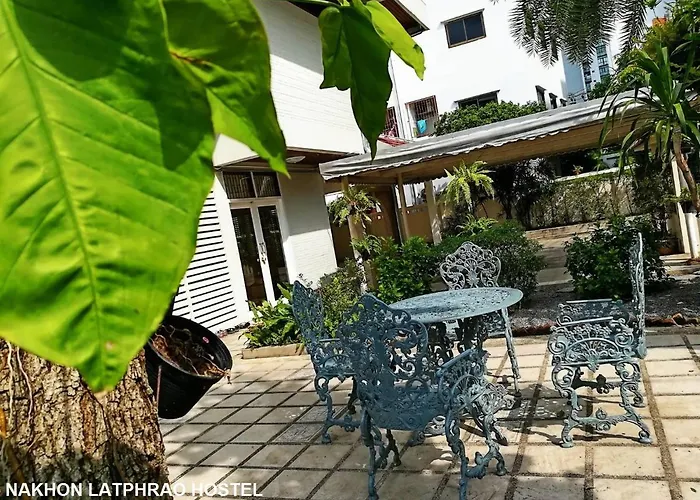 Ostello Nakhon Latphrao
